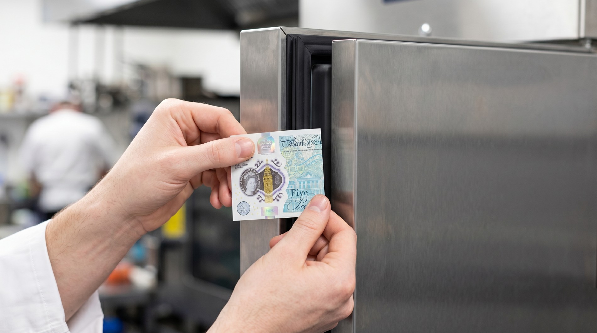 Identifying Faulty Door Seals and Gaskets